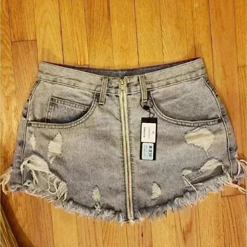 Carmar Beatrice Distressed Denim Skirt Size 29